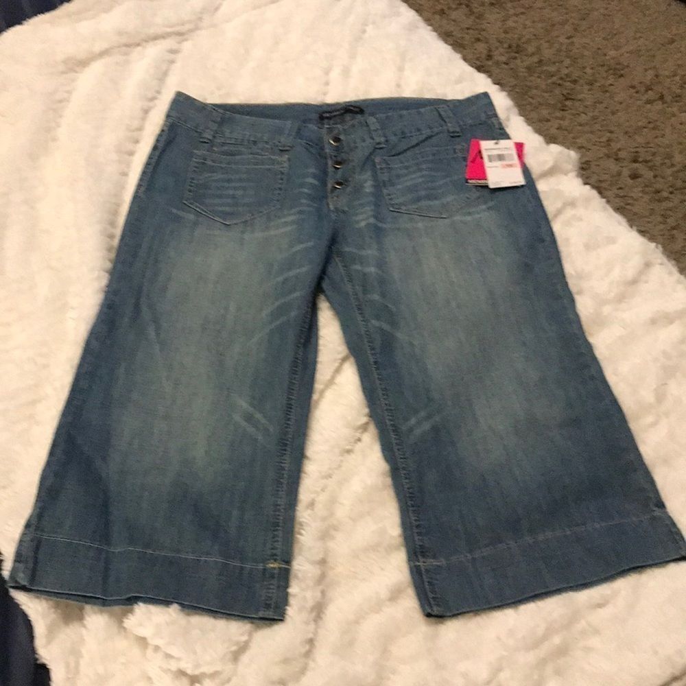 Members only jean gaucho pants